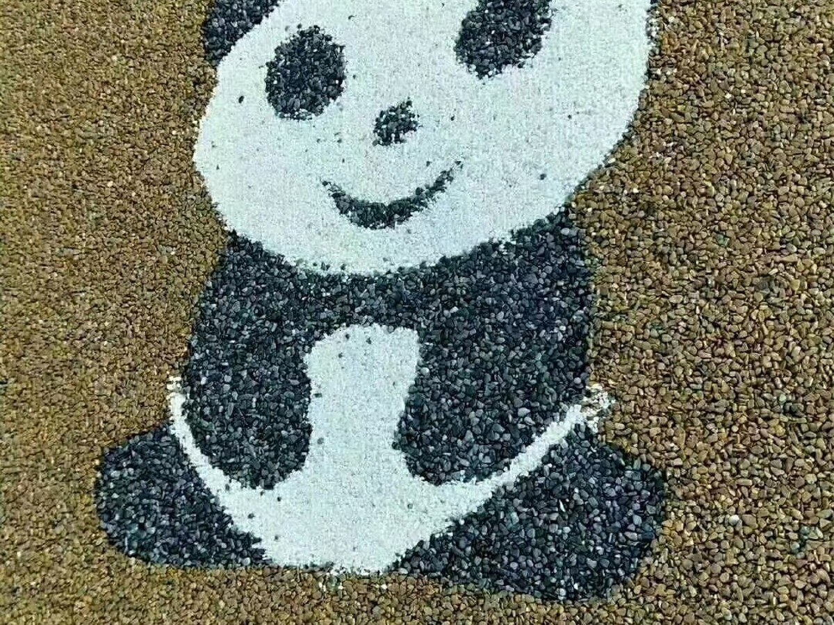 胶粘石 - 杭州胶粘石施工案例：谋成地坪商业街，色彩自然。浙江专业胶粘石厂家，设计施工一体化