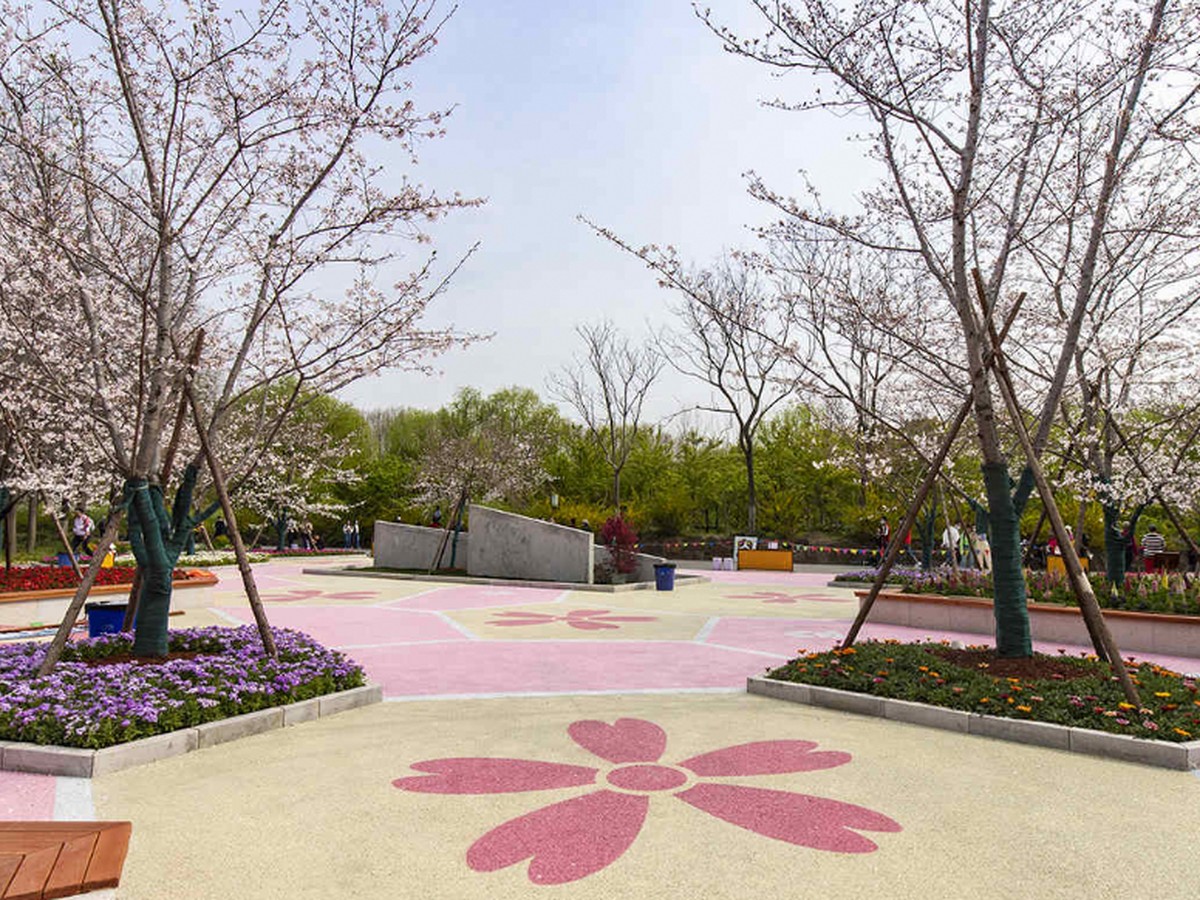 胶粘石 - 杭州胶粘石施工案例：谋成地坪园林道路，色彩自然。浙江专业胶粘石厂家，设计施工一体