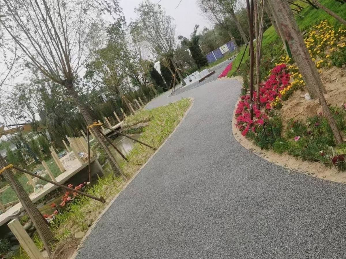 胶粘石