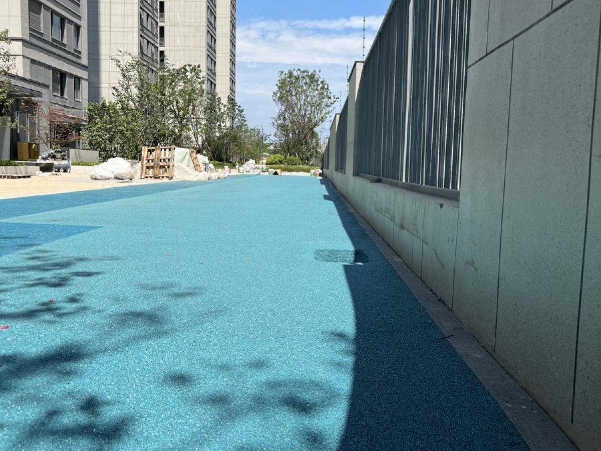 冷拌沥青 - 南昌冷拌沥青施工案例：谋成地坪景区道路，修补8小时通车。江西专业冷拌沥青厂家，设