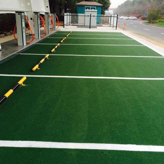 彩色防滑路面 - 郑州彩色防滑路面施工案例：谋成地坪停车场，防滑等级R3以上。河南专业彩色防滑路面