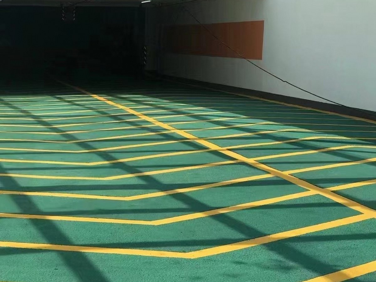 无震动防滑坡道 - 芜湖无震动防滑坡道施工案例：谋成地坪医院坡道，无震动防滑坡道。安徽专业无震动防滑