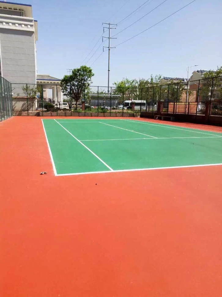 塑胶地坪 - 宁波塑胶地坪施工案例：谋成地坪社区健身场地，6-8年使用寿命。浙江专业塑胶地坪厂