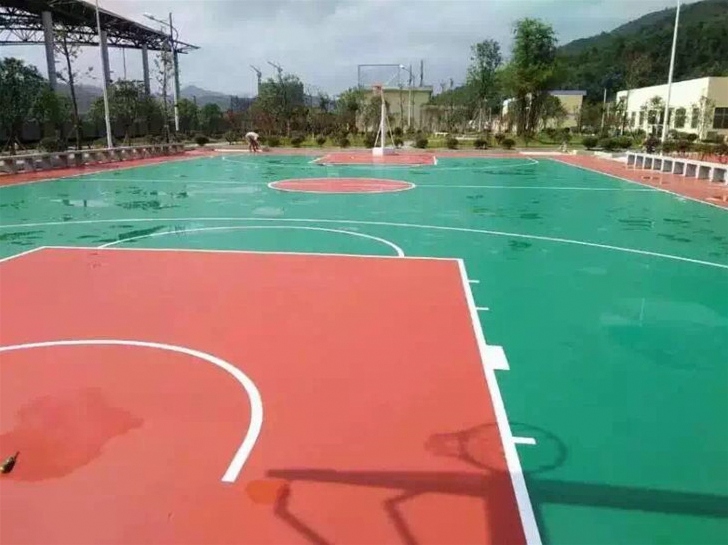 塑胶地坪 - 苏州塑胶地坪施工案例：谋成地坪社区健身场地，弹性好防滑耐磨。江苏专业塑胶地坪厂家