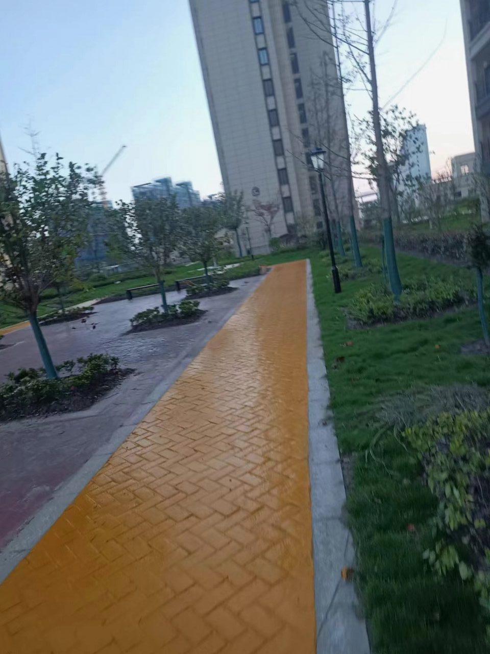 南京艺术压模地坪完工案例实拍 - 谋成地坪